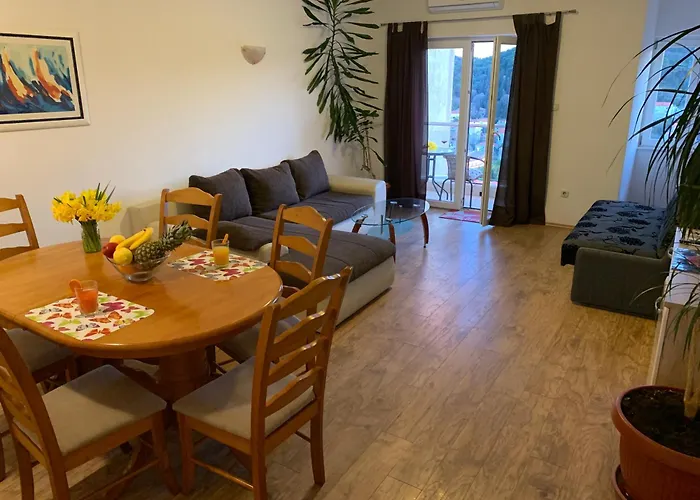 Apartments Orchidea